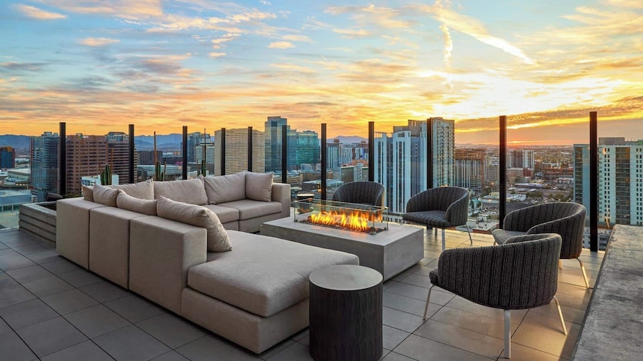Global Luxury Suites at Downtown Phoenix