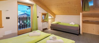 Studio Apartment 'Crystal 4' with Shared Terrace, Balcony and Wi-Fi