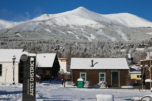 Exterior - Ski-in/Ski-out. 9 Hot Tubs + Pools |  Breck Studio (Breckenridge)