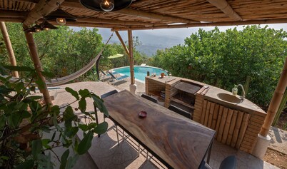 Suite Flotante: glass carpet floor and magical views