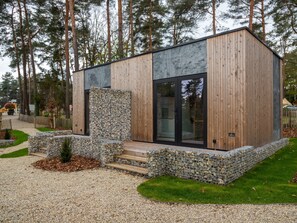 Chalet | Exterior - Nice Studio With Kitchenette 16 km From Maastricht (Zutendaal)