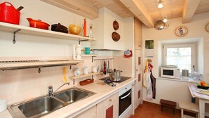 4 bedrooms - Antico Chalet With 4 Bedrooms and 3 Bathrooms (Livigno)