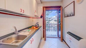 Ảnh chưa phân loại, 4 trong số 22 ảnh, nút