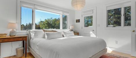 3 chambres, fer et planche à repasser, Wi-Fi gratuit, draps fournis