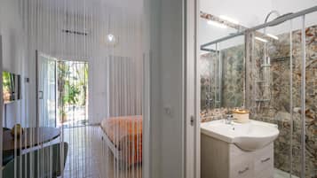 1 Schlafzimmer, kostenloses WLAN, Bettwäsche