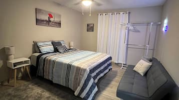 1 bedroom, iron/ironing board, WiFi, bed sheets