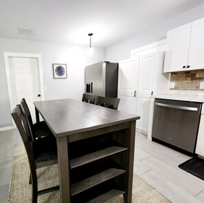 Dining - Blue Door House ! (Lakeland)