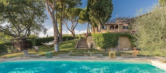 Villa Mazzini by MMega
