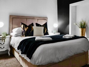 2 bedrooms, WiFi, bed sheets - Modern Morpeth Apartment – Central Location, Great Rates! (Morpeth)
