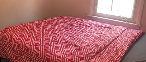 1 soverom, wi-fi (inkludert) og sengetøy