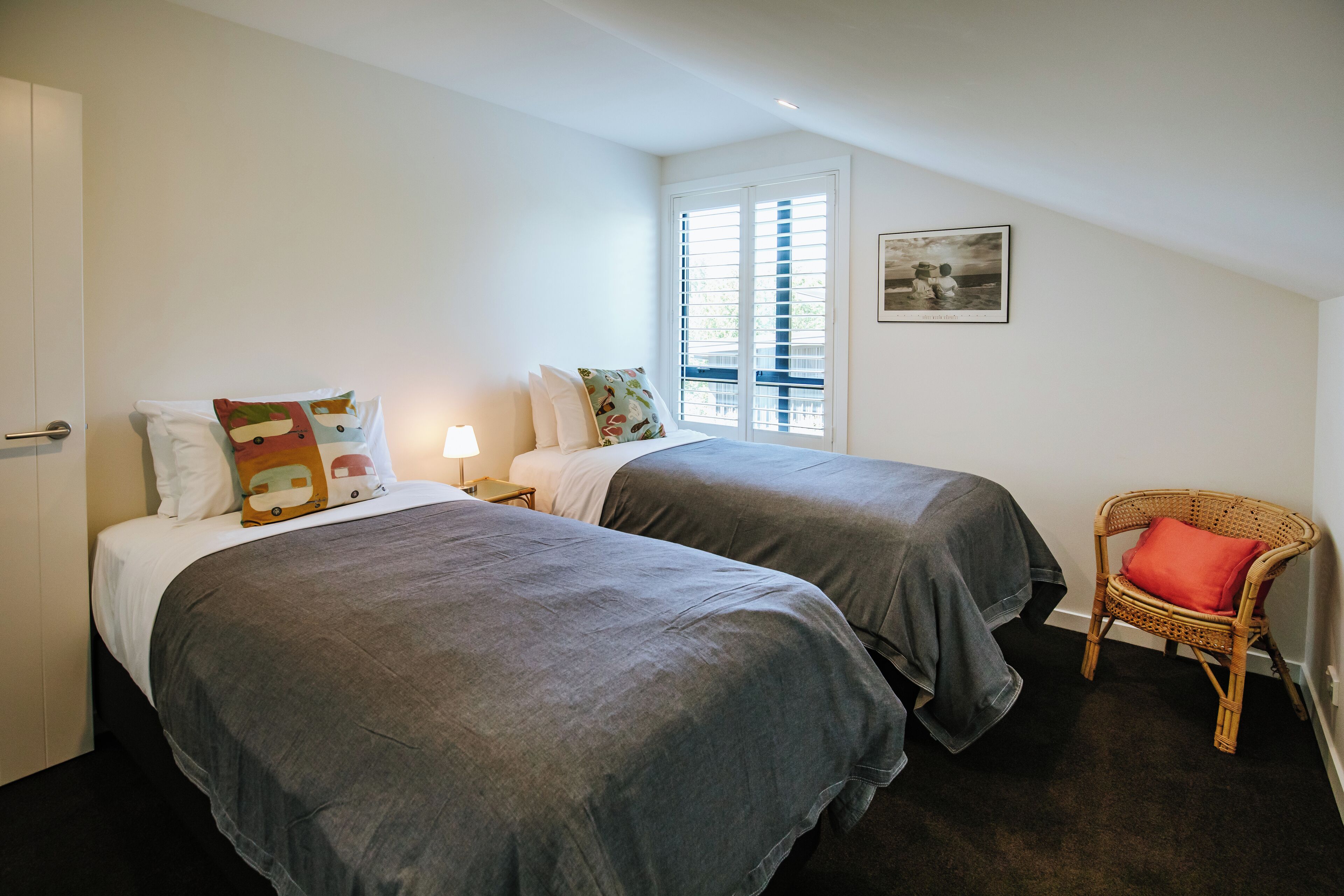 4 habitaciones, tabla de planchar con plancha y wifi gratis 