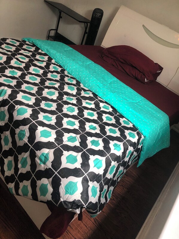 1 غرفة نوم وواي فاي وملاءات أسرّة