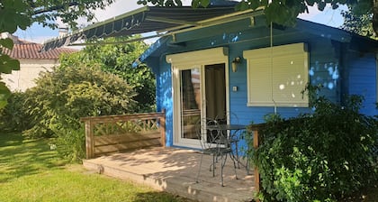 Chalet '2 Pers Jarnac' with Private Terrace, Garden, and Air Conditioning
