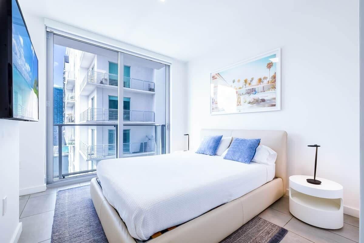 2 Schlafzimmer, Schreibtisch, Bügeleisen/Bügelbrett, WLAN