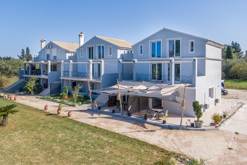 Apartment 'Starry Sky Luxury  4' with Shared Terrace, Wi-Fi and Air Conditioning