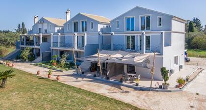 Apartment 'Starry Sky Luxury 4' with Shared Terrace, Wi-Fi and Air Conditioning