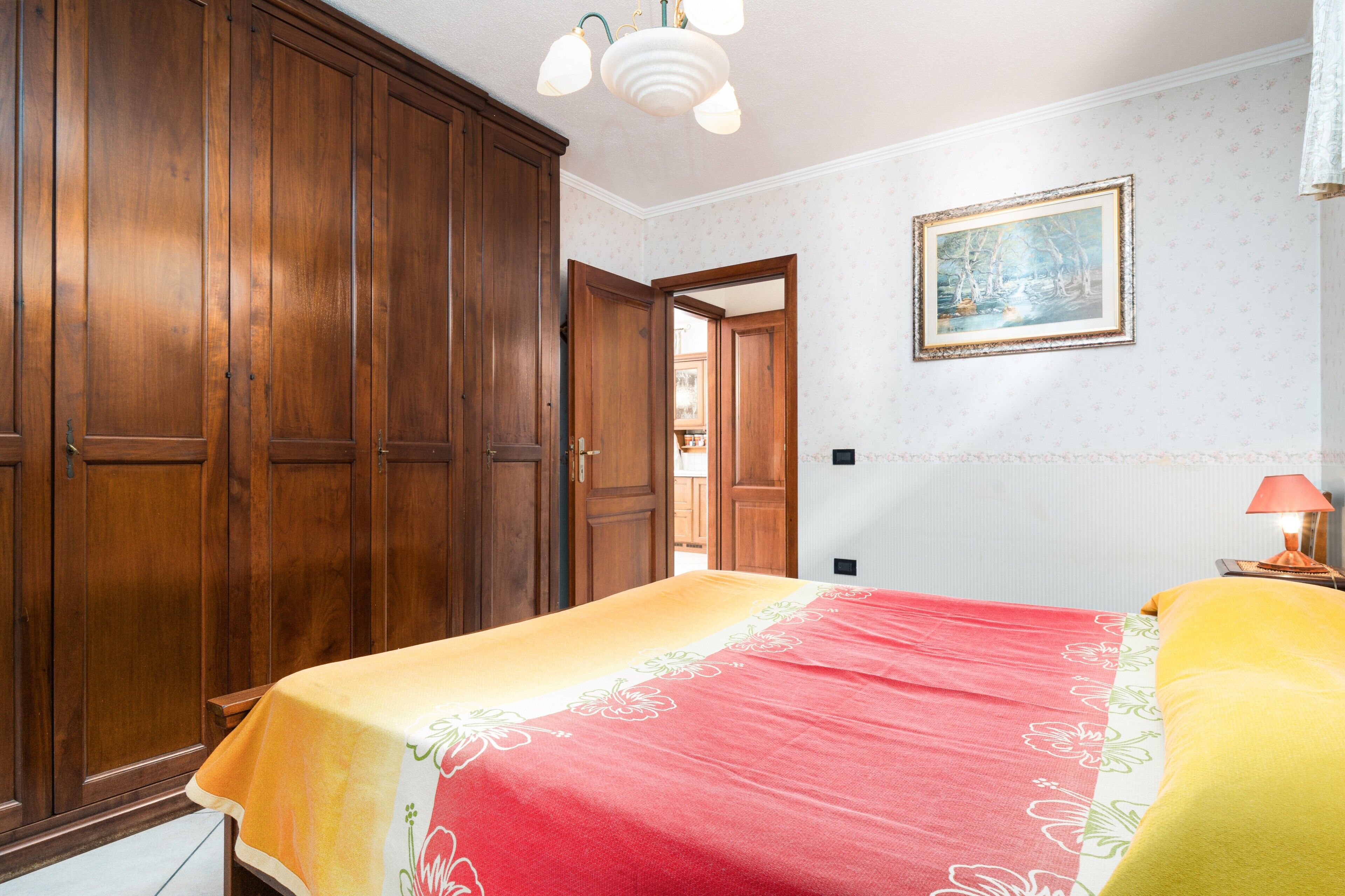 1 bedroom, iron/ironing board, free WiFi