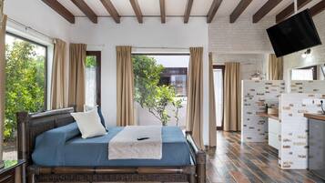 1 bedroom, iron/ironing board, free WiFi, bed sheets