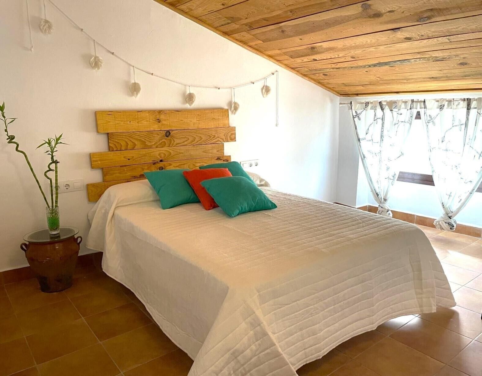 5 Schlafzimmer, Bügeleisen/Bügelbrett, kostenloses WLAN
