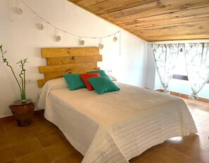 5 Schlafzimmer, Bügeleisen/Bügelbrett, kostenloses WLAN