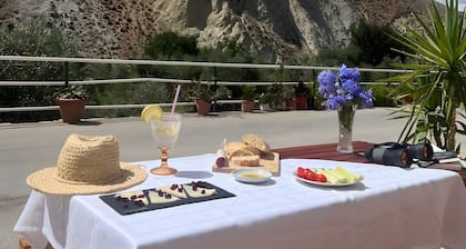 Maison de campagne "La Rosita Alojamiento Rural" avec vue sur la montagne, Wi-Fi et climatisation