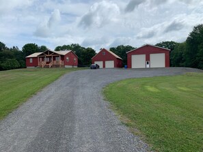 Exterior - House - Clover's Ridge, COOPERSTOWN DREAMS PARK SCHEDULE 
SUPER CLEAN! (Hartwick)