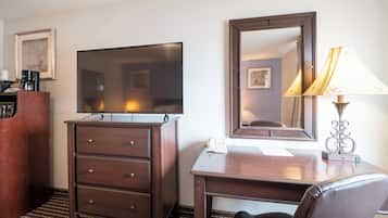 Zimmer, 1 King-Bett, Nichtraucher | 1 Schlafzimmer, Schreibtisch, Bügeleisen/Bügelbrett, kostenloses WLAN
