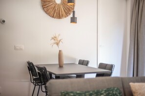 Chalet | Dining - Chalet Near Eindhoven With Private Sauna (Mierlo)