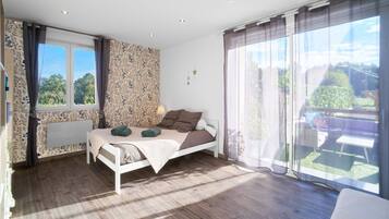 4 bedrooms, iron/ironing board, free WiFi