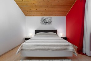 2 bedrooms, internet