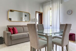 Dining - Vatican Apt Doria 64 - Home and More (Roma)