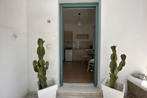 Interior - Ornos Studio 28 - Home and More (Ornos)