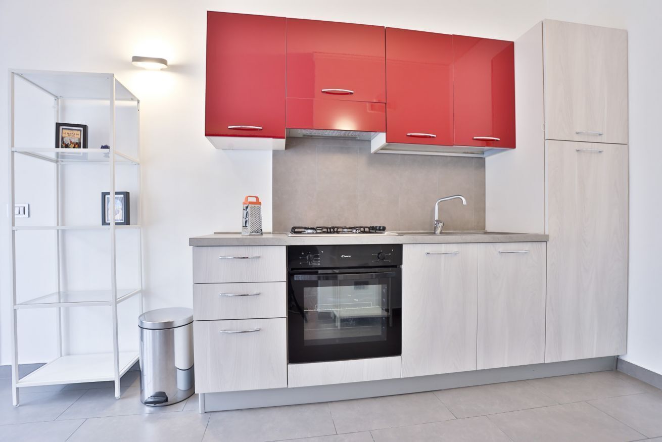 Kühlschrank, Ofen, Herdplatte, Geschirrspüler