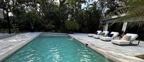 Outdoor pool, a heated pool