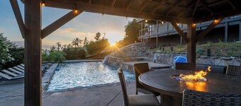 Family Fun Mountain Villa in San Diego Pool/Jacuzzi, Water-slide, PickleBall