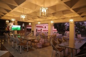 Restaurant - Hotel FORT28 (Nagpur)