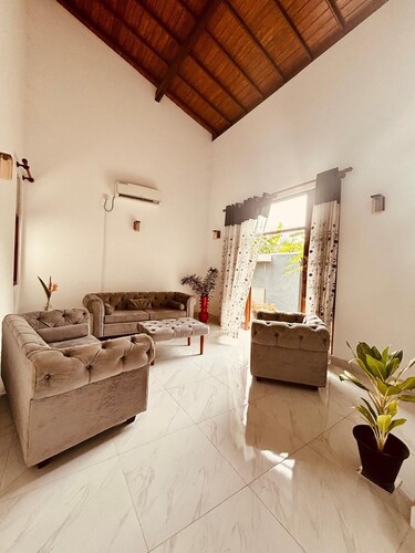 Stay like home in Kadawatha, Sri Lanka