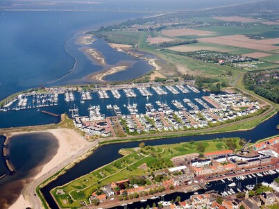 Hotel Room in Hellevoetsluis by the Beach