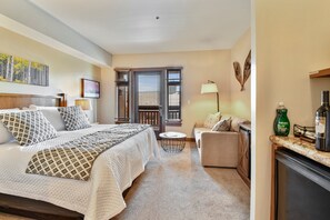 2 chambres, fer et planche Ă repasser, Wi-Fi gratuit, draps fournis