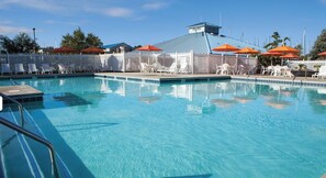 Pool - Marina Vista Junior 1-Bedroom (New Bern)