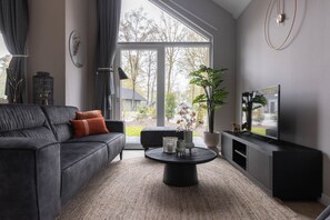 House | Living room - Eco Villa Near Forest in Netherlands (Oirschot)