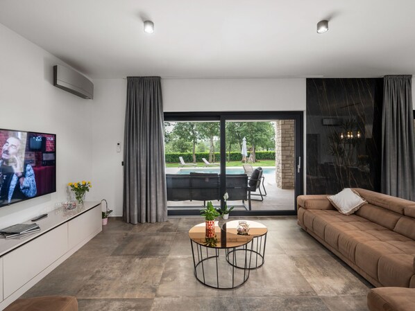 TV - Villa Sogno Istriano by Interhome (Rovinj/Rovinjsko Selo)