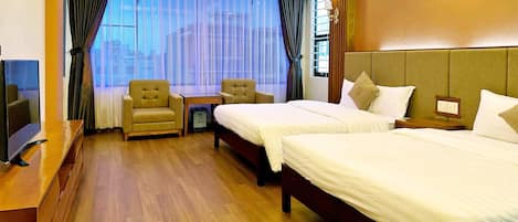 Deluxe Room | Desk, laptop workspace, soundproofing, free WiFi