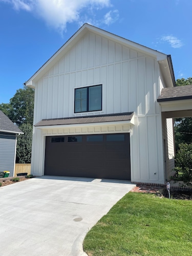 NEW! Heights private garage apartment!