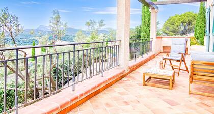 Le BelvédÚre d'Estelle by Interhome