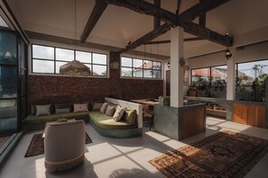 Villa, 2 Bedrooms, Kitchenette | Living area