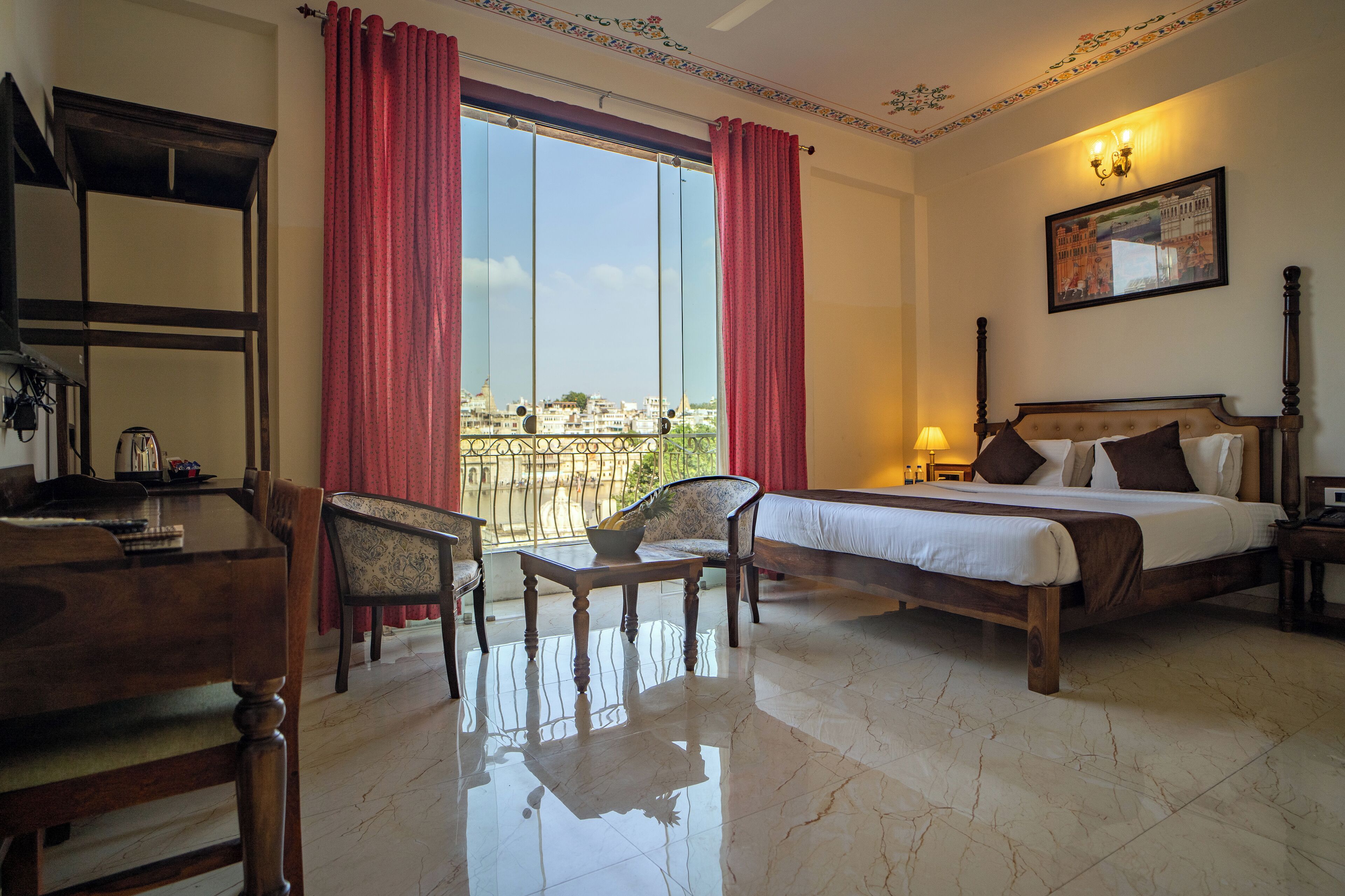 Photo - DERA PICHOLA- A Lake Facing Boutique Hotel