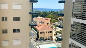 Comfort Apartment, Beach View | Terrace/patio