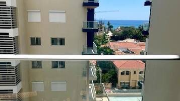 Comfort Apartment, Beach View | Terrace/patio