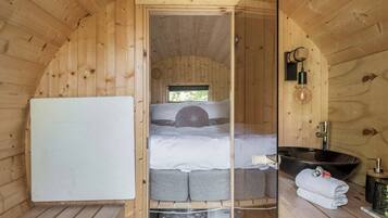 2 chambres, draps fournis